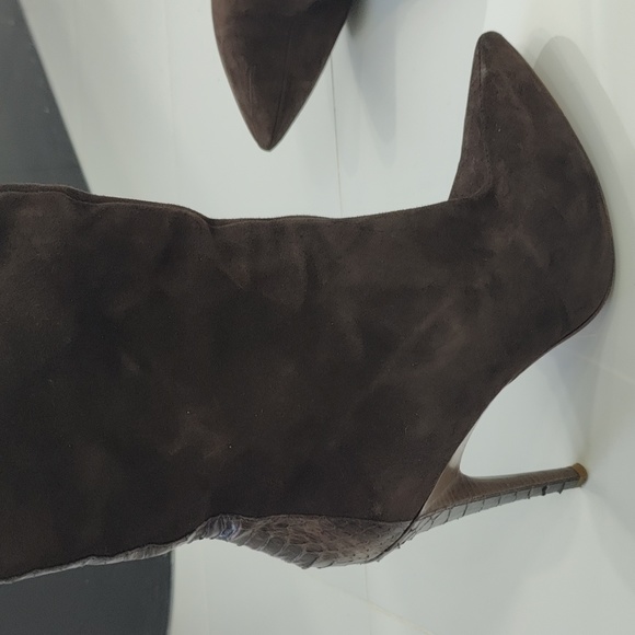 Boots - Picture 2 of 4